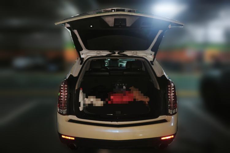 Used Cadillac SRX 2013 3.0L Luxury Model Trunk