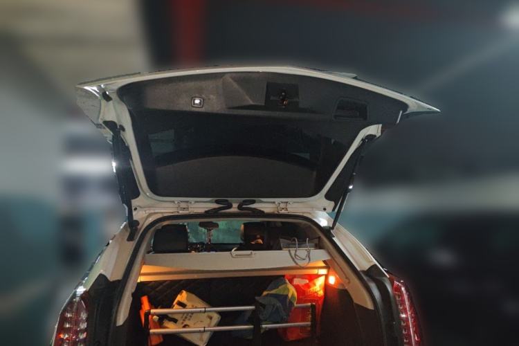 Used Cadillac SRX 2013 3.0L Elite Model Trunk