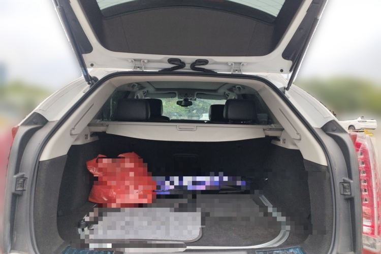 Used Cadillac SRX 2013 3.0L Luxury Model Trunk