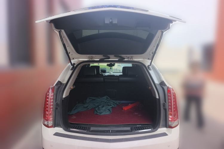 Used Cadillac SRX 2013 3.0L Comfort Model Trunk