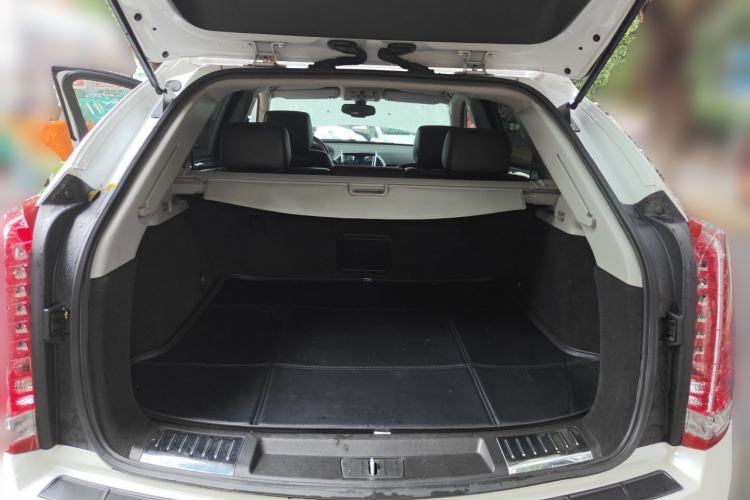Used Cadillac SRX 2013 3.0L Comfort Model Trunk