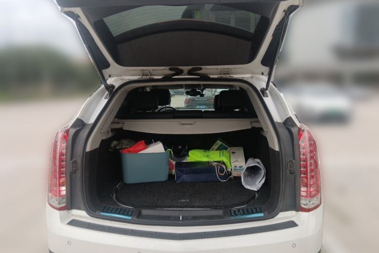 Used Cadillac SRX 2013 3.0L Leading Model Trunk