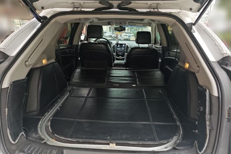Used Cadillac SRX 2013 3.0L Elite Model Trunk