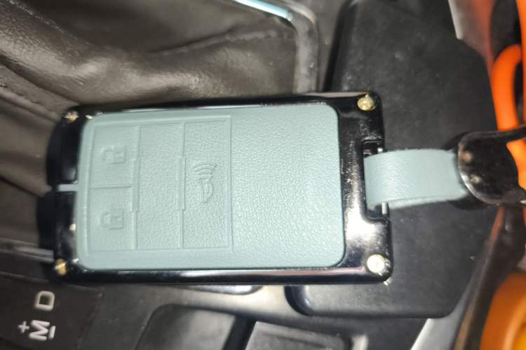 Used Cadillac SRX 2013 3.0L Comfort Model Vehicle Key