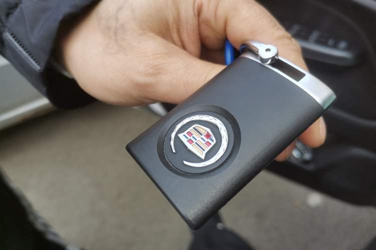 Used Cadillac SRX 2013 3.0L Comfort Model Vehicle Key