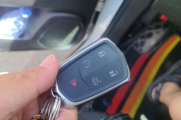 Used Cadillac SRX 2013 3.0L Elite Model Vehicle Key