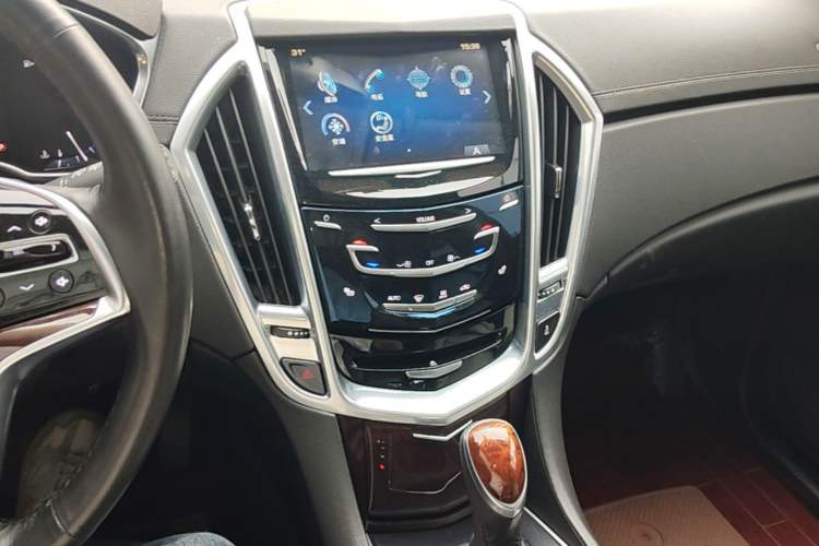 Used Cadillac SRX 2013 3.0L Leading Model Audio And AC Panel