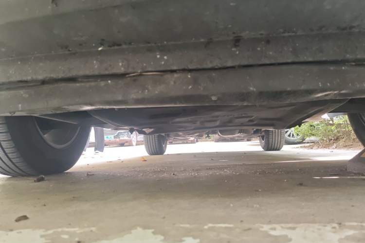 Used Cadillac SRX 2013 3.0L Elite Model Chassis Front