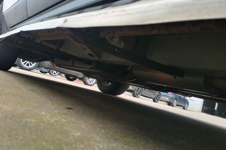 Used Cadillac SRX 2013 3.0L Comfort Model Chassis Front Right