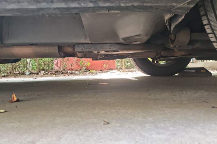 Used Cadillac SRX 2013 3.0L Elite Model Chassis Front Right