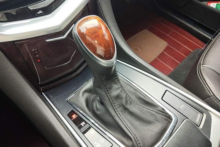 Used Cadillac SRX 2013 3.0L Leading Model Gear Lever
