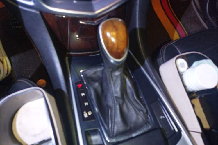 Used Cadillac SRX 2013 3.0L Elite Model Gear Lever