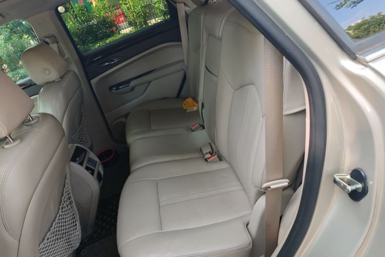 Used Cadillac SRX 2013 3.0L Luxury Model Left Rear Seat