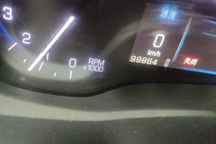 Used Cadillac SRX 2013 3.0L Luxury Model Odometer Close Up