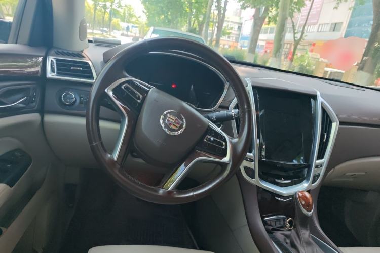 Used Cadillac SRX 2013 3.0L Luxury Model Steering Wheel