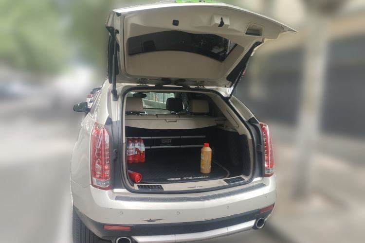 Used Cadillac SRX 2013 3.0L Luxury Model Trunk