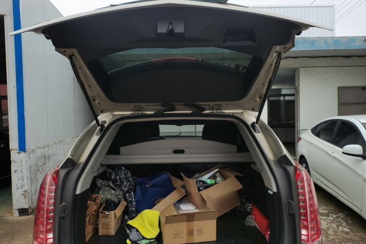 Used Cadillac SRX 2013 3.0L Comfort Model Trunk