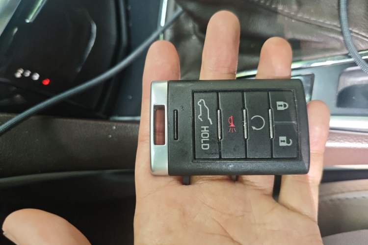 Used Cadillac SRX 2013 3.0L Elite Model Vehicle Key