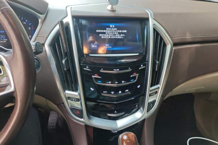 Used Cadillac SRX 2014 3.0L Leading Model Audio And AC Panel