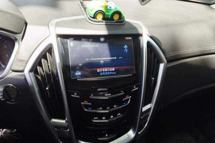 Used Cadillac SRX 2014 3.0L Comfort Model Audio And AC Panel