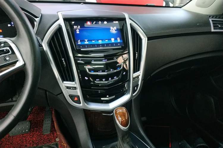 Used Cadillac SRX 2014 3.0L Leading Model Audio And AC Panel