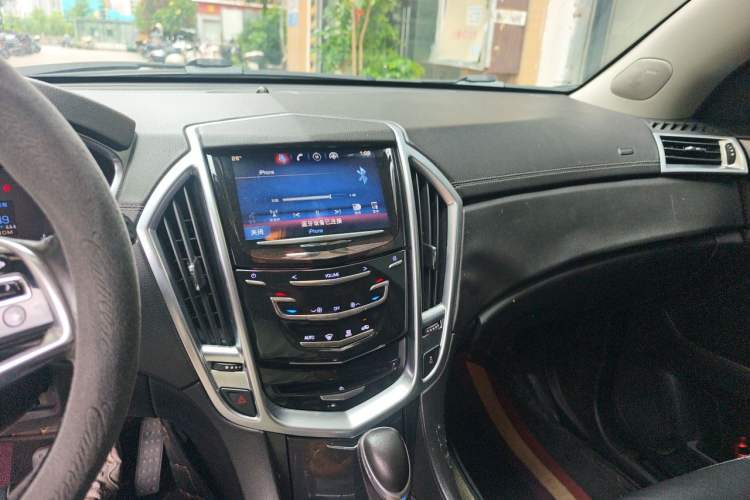 Used Cadillac SRX 2014 3.0L Comfort Model Audio And AC Panel