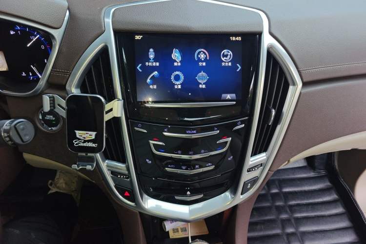 Used Cadillac SRX 2014 3.0L Elite Model Audio And AC Panel