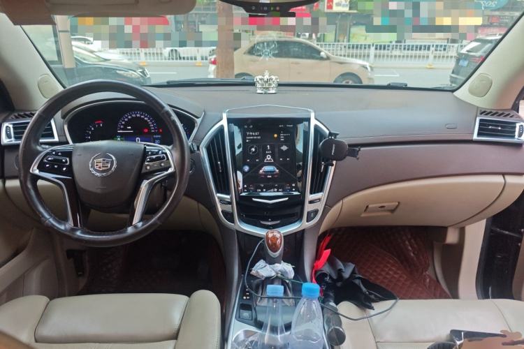 Used Cadillac SRX 2014 3.0L Elite Model Center Console