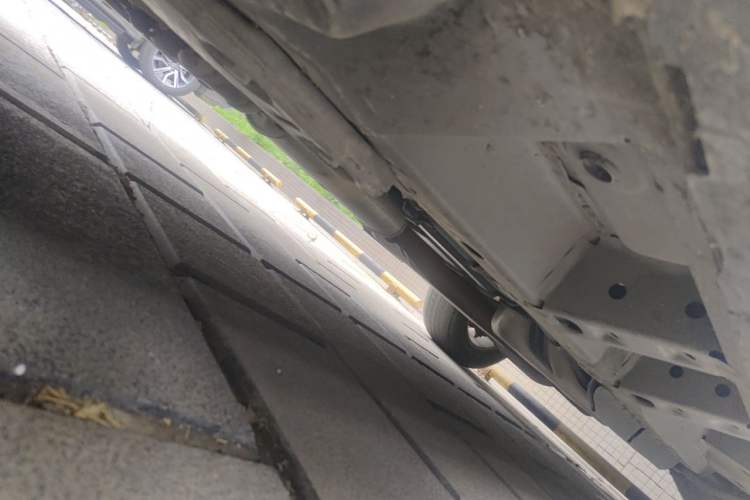 Used Cadillac SRX 2014 3.0L Elite Model Chassis Front Left