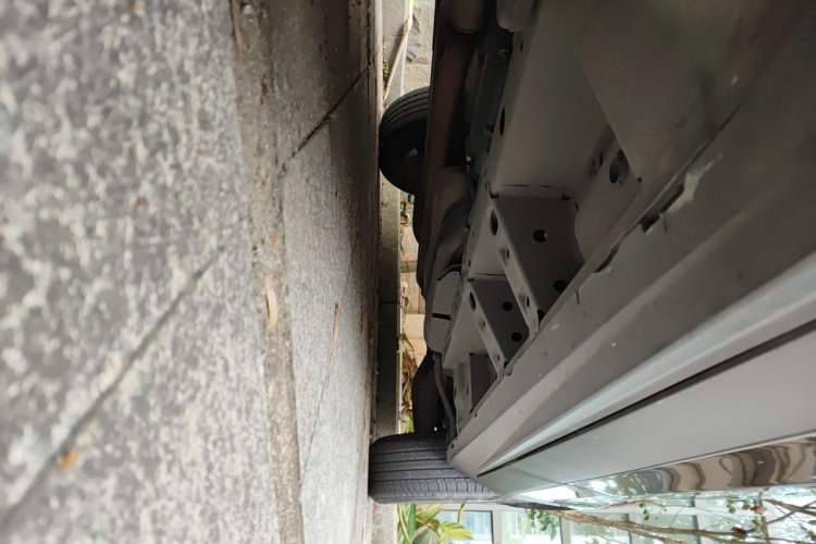 Used Cadillac SRX 2014 3.0L Comfort Model Chassis Front Left