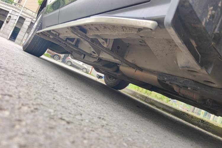 Used Cadillac SRX 2014 3.0L Elite Model Chassis Front Right