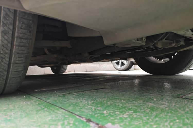 Used Cadillac SRX 2014 3.0L Comfort Model Chassis Front Right