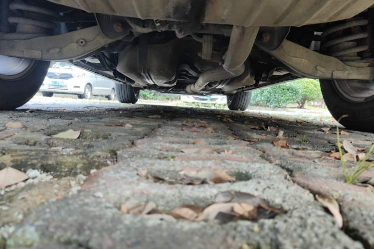 Used Cadillac SRX 2014 3.0L Comfort Model Chassis Rear