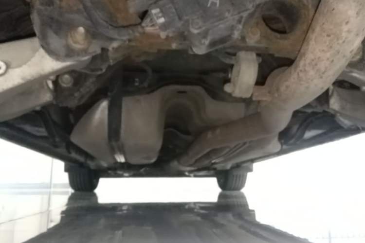 Used Cadillac SRX 2014 3.0L Comfort Model Chassis Rear