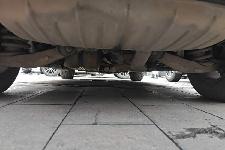 Used Cadillac SRX 2014 3.0L Comfort Model Chassis Rear