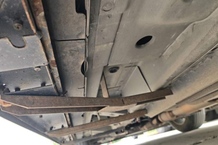 Used Cadillac SRX 2014 3.0L Elite Model Chassis Rear Left