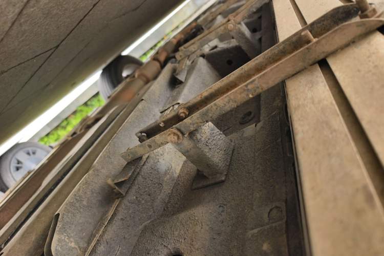 Used Cadillac SRX 2014 3.0L Elite Model Chassis Rear Left