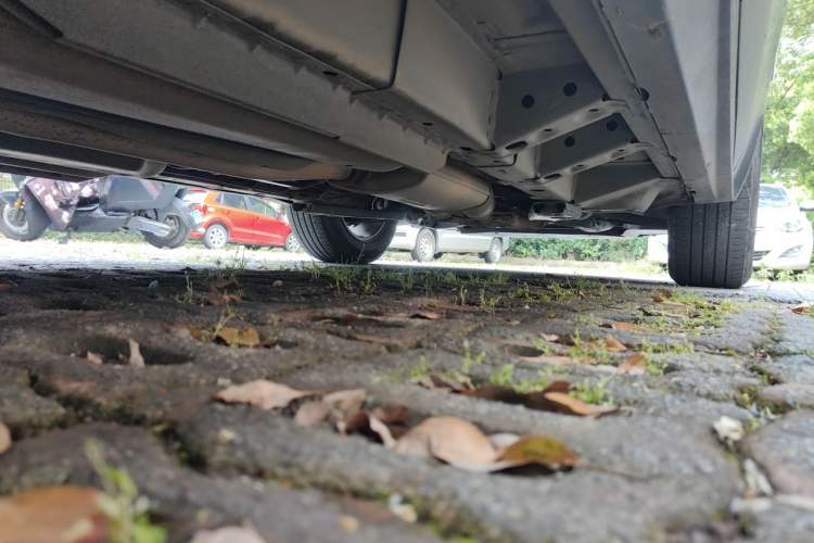 Used Cadillac SRX 2014 3.0L Comfort Model Chassis Rear Right