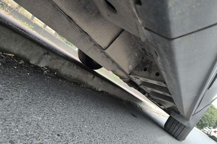 Used Cadillac SRX 2014 3.0L Comfort Model Chassis Rear Right