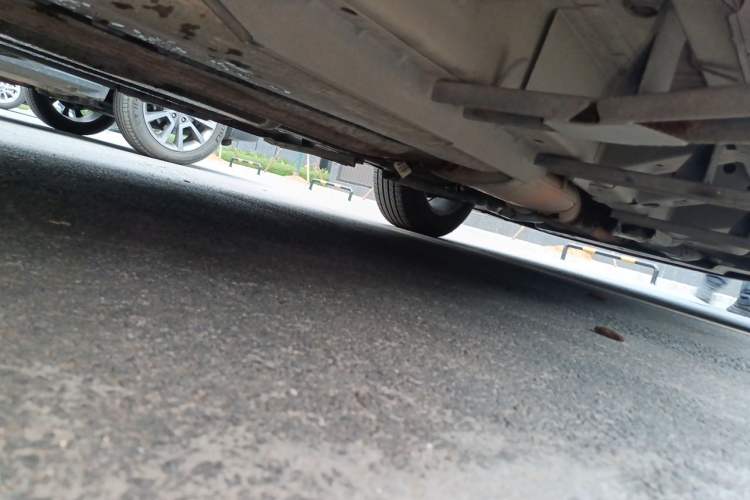 Used Cadillac SRX 2014 3.0L Elite Model Chassis Rear Right