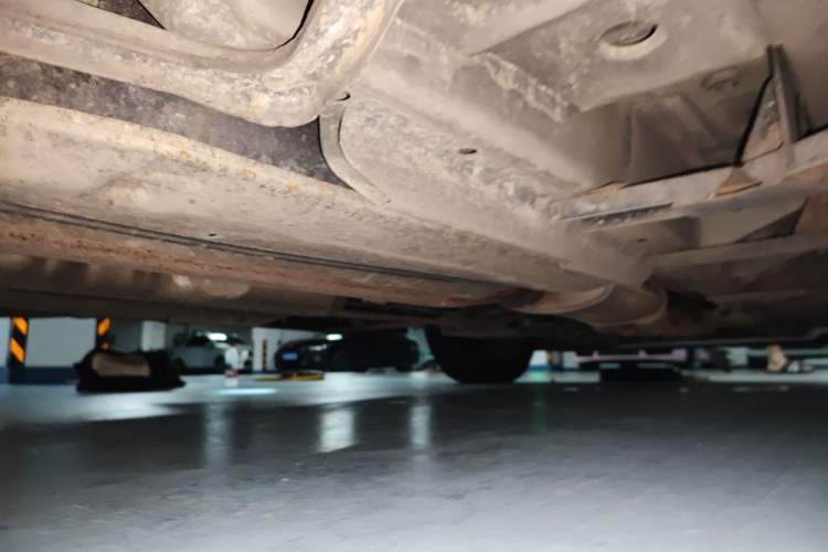 Used Cadillac SRX 2014 3.0L Elite Model Chassis Rear Right