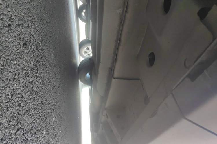 Used Cadillac SRX 2014 3.0L Comfort Model Chassis Rear Right