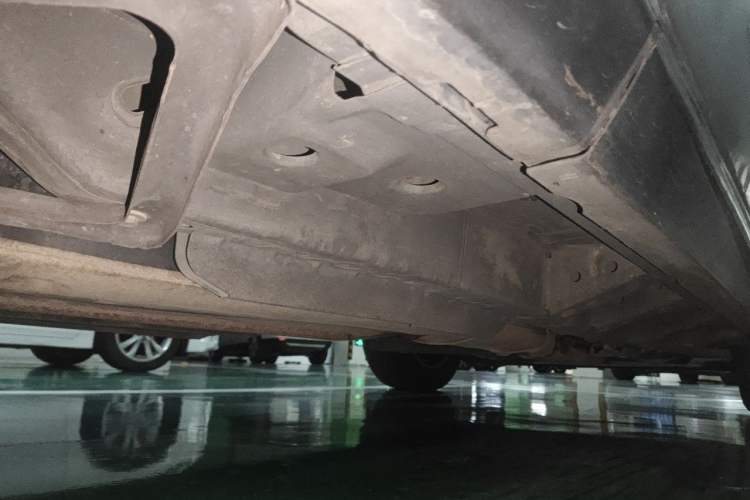 Used Cadillac SRX 2014 3.0L Elite Model Chassis Rear Right