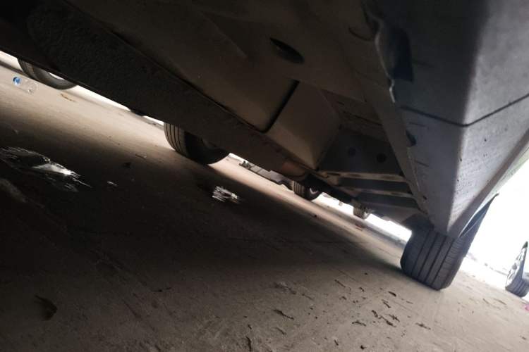 Used Cadillac SRX 2014 3.0L Elite Model Chassis Rear Right