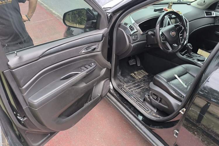 Used Cadillac SRX 2014 3.0L Comfort Model Driver Seat