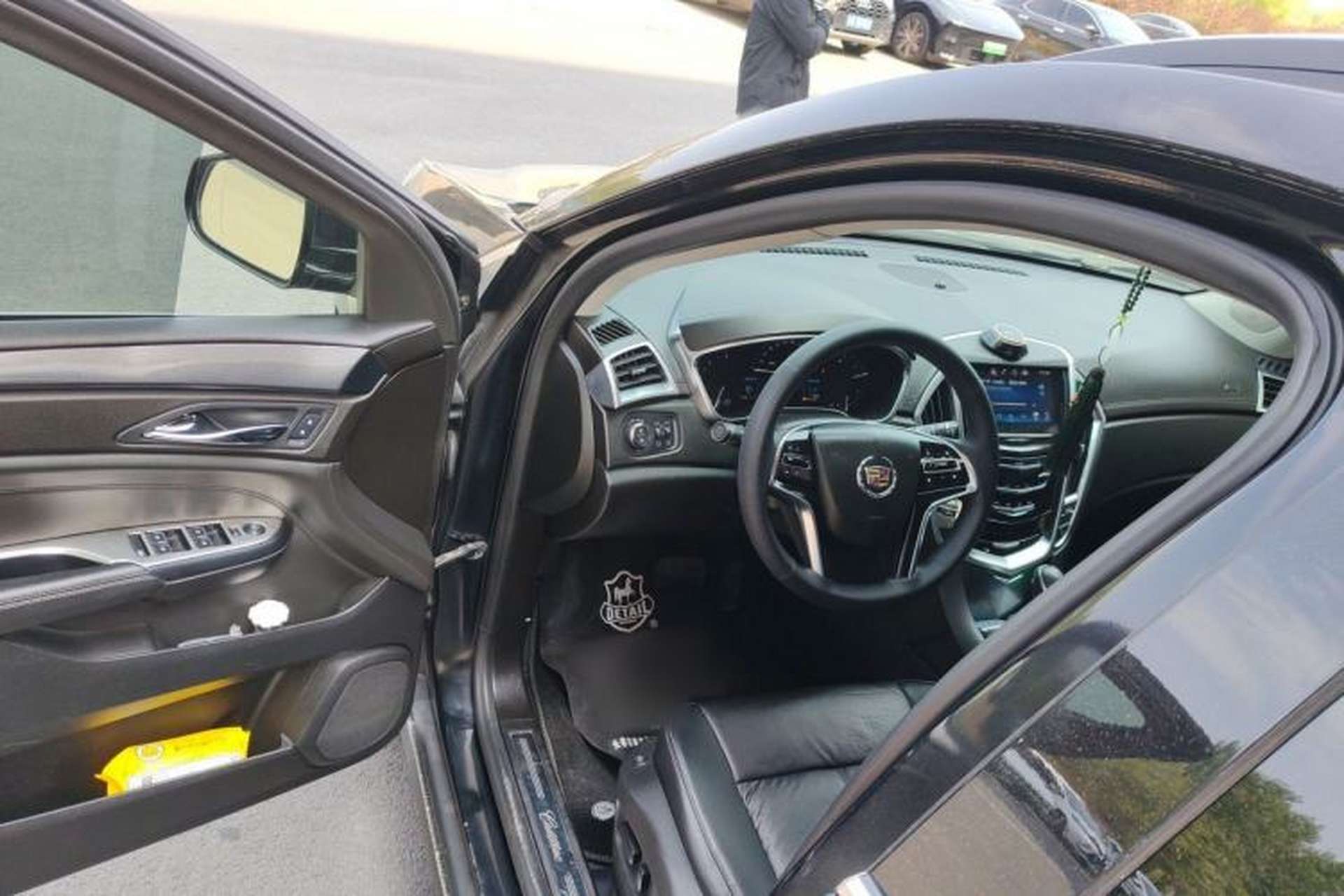 Used Cadillac SRX 2014 3.0L Comfort Model Driver Seat
