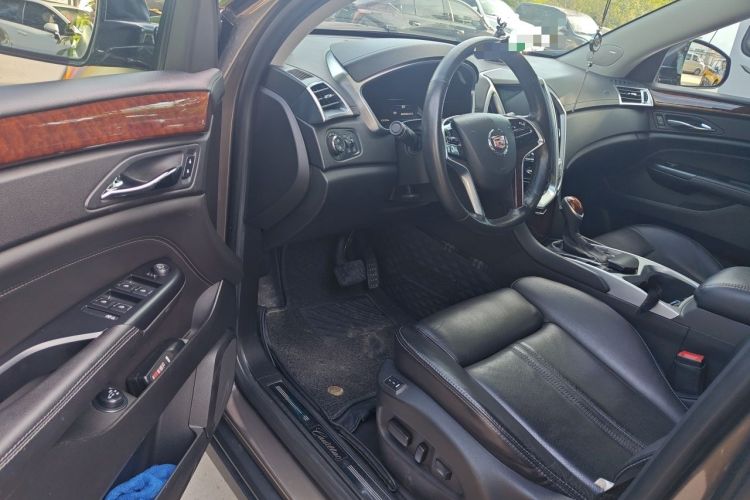 Used Cadillac SRX 2014 3.0L Elite Model Driver Seat
