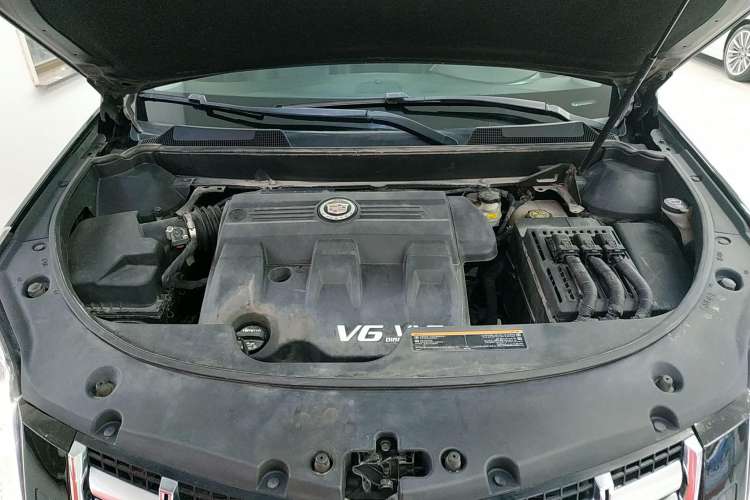 Used Cadillac SRX 2014 3.0L Leading Model Engine Bay
