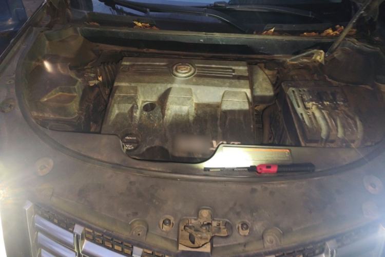 Used Cadillac SRX 2014 3.0L Elite Model Engine Bay