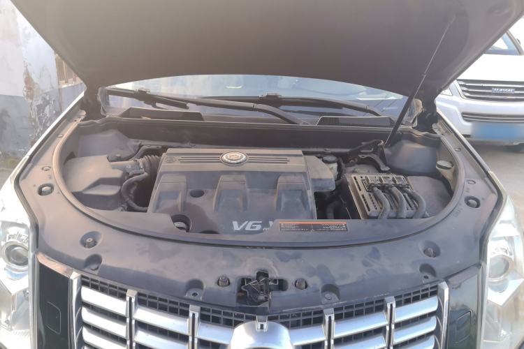 Used Cadillac SRX 2014 3.0L Leading Model Engine Bay